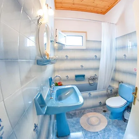 Aliki * パレオカストリッツア