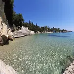 Aliki *